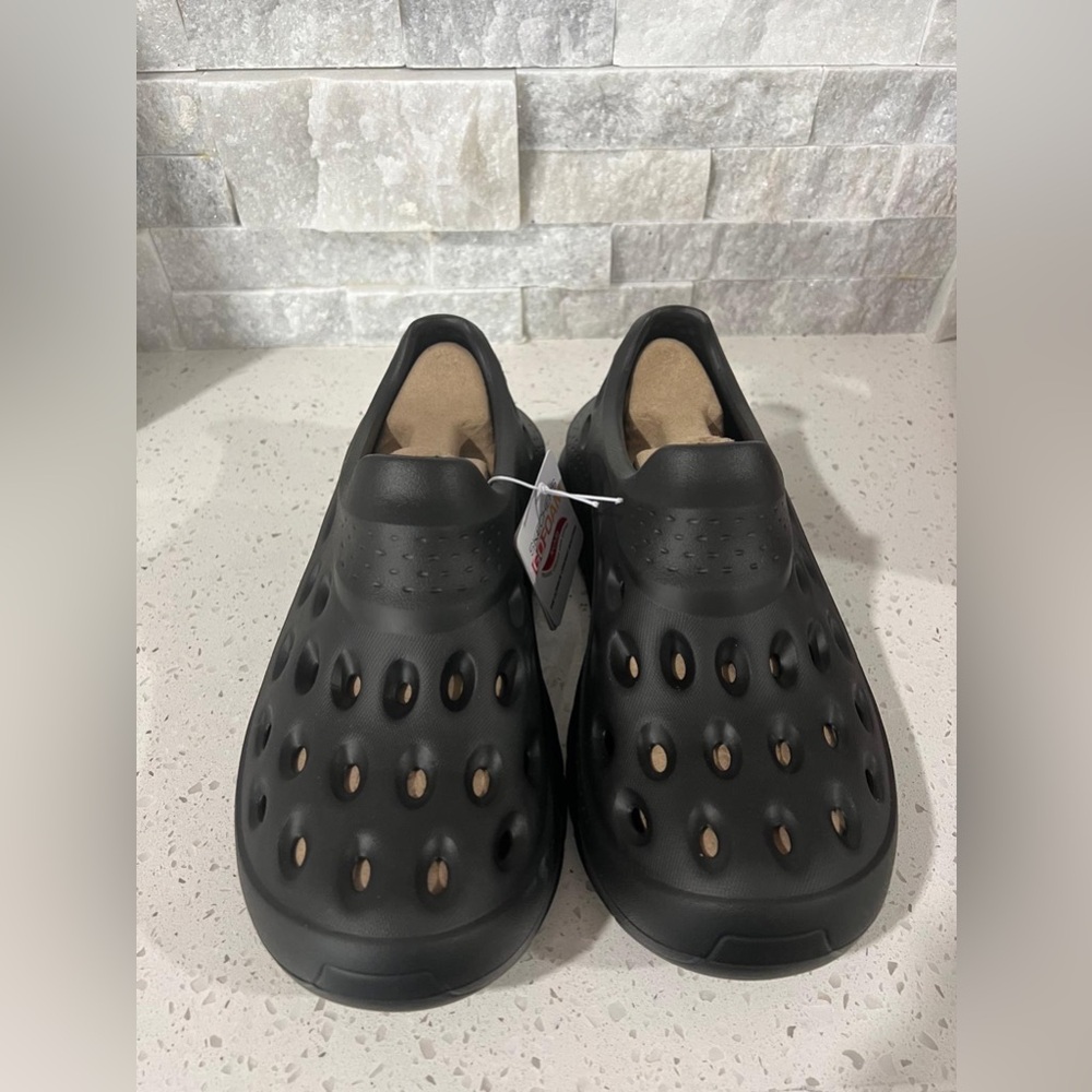 Skechers Black Comfort Shoes - Picture 3 of 5